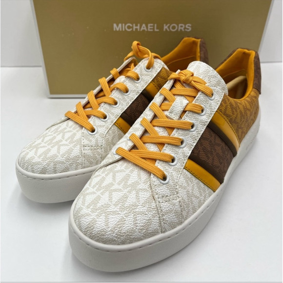 MICHAEL KORS POPPY STRIPE LACE
UP Sneaker - Picture 4 of 10